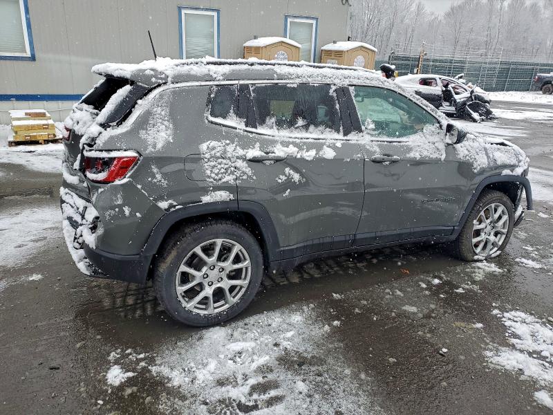 Photo 3 from auction – 2023 JEEP COMPASS LA with VIN 3C4NJDFN4PT563448