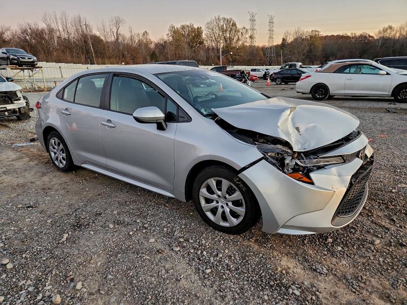 Photo 4 from auction – 2022 TOYOTA COROLLA LE with VIN 5YFEPMAE6NP312176
