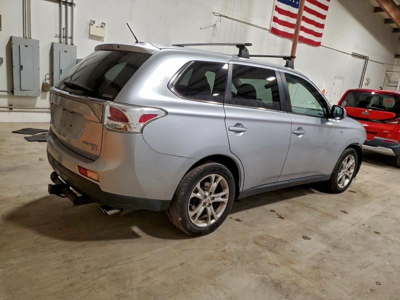 Photo 3 from auction – 2014 MITSUBISHI OUTLANDER with VIN JA4JZ4AX1EZ000325