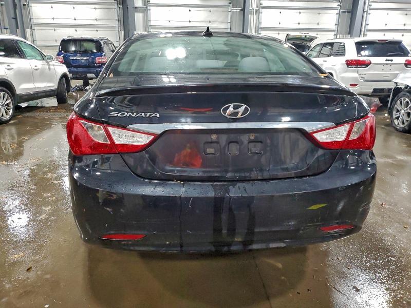 Photo 6 from auction – 2013 HYUNDAI SONATA GLS with VIN 5NPEB4AC2DH745292