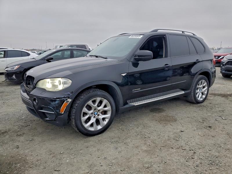 BMW X5 XDRIVE3 2012 with VIN 5UXZV4C57CL986331 - Photo from auction
