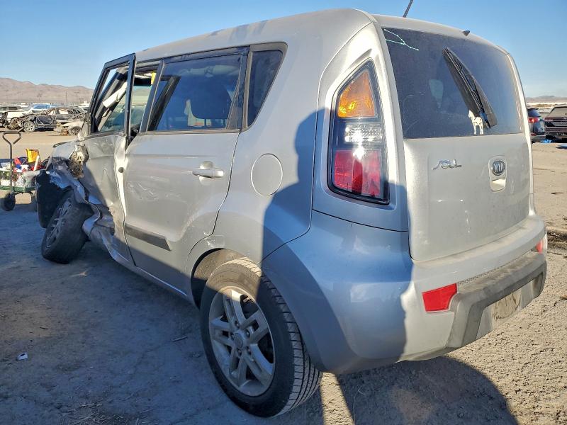Photo 2 from auction – 2011 KIA SOUL with VIN KNDJT2A22B7711426
