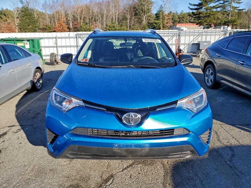 Photo 5 from auction – 2016 TOYOTA RAV4 LE with VIN JTMBFREVXGD180588