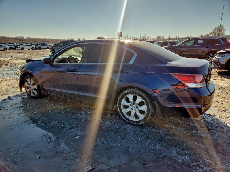 Photo 2 from auction – 2010 HONDA ACCORD EXL with VIN 1HGCP2F88AA087516