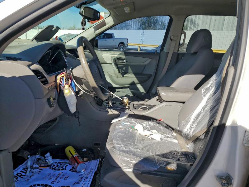 Photo 7 from auction – 2015 CHEVROLET TRAVERSE L with VIN 1GNKRFED9FJ228666