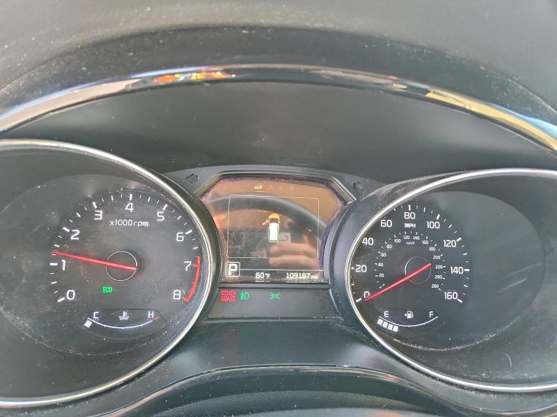 Photo 9 from auction – 2016 KIA SEDONA with VIN KNDMC5C19G6128691