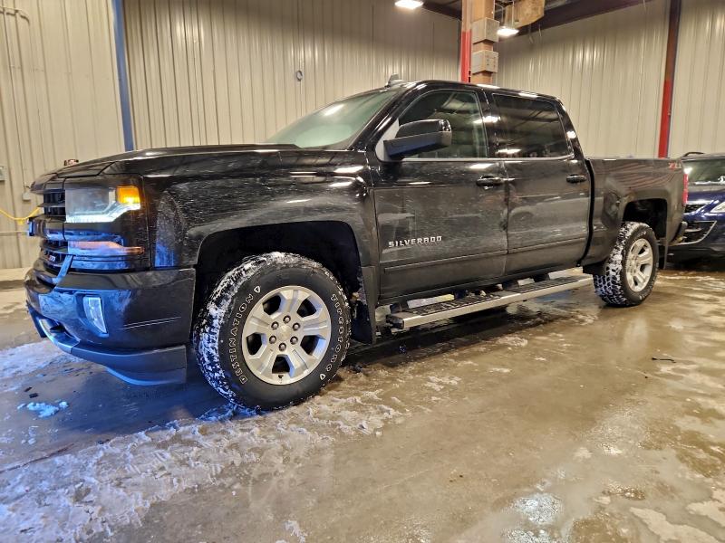 CHEVROLET SILVERADO 2018 with VIN 3GCUKREC6JG457945 - Photo from auction