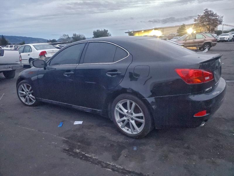 Photo 2 from auction – 2006 LEXUS IS 250 with VIN JTHBK262165007623
