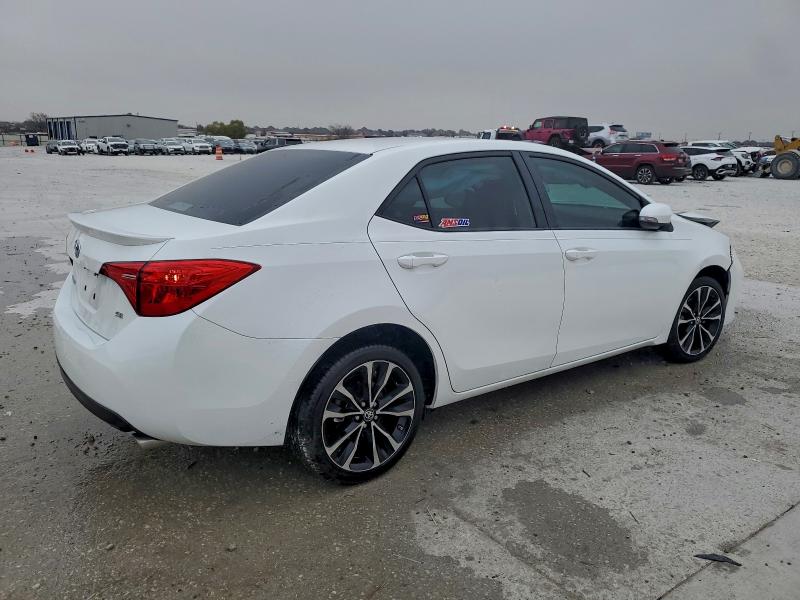 Photo 3 from auction – 2018 TOYOTA COROLLA L with VIN 5YFBURHE1JP773696