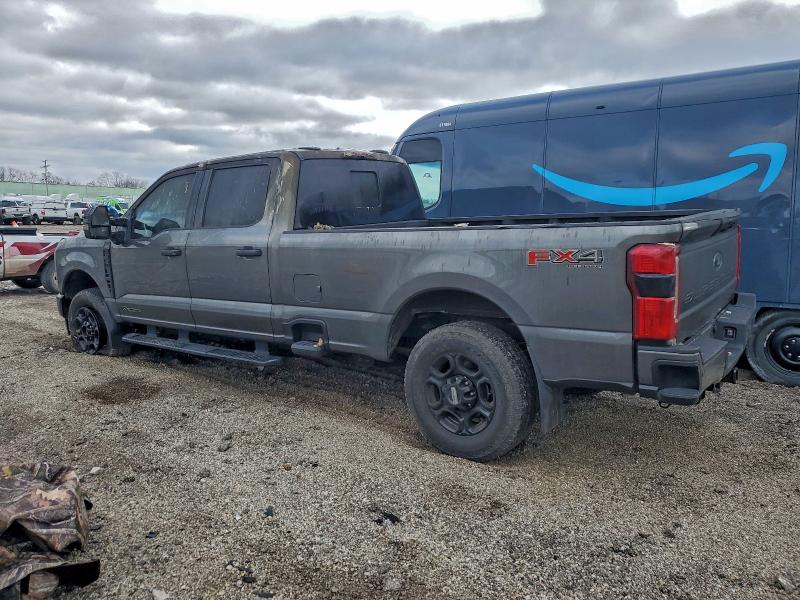 Photo 2 from auction – 2024 FORD F350 SUPER with VIN 1FT8W3BT4REE51927