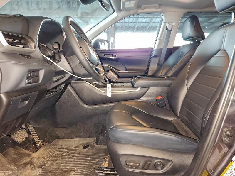 Photo 7 from auction – 2024 TOYOTA HIGHLANDER with VIN 5TDKBRCH6RS635680