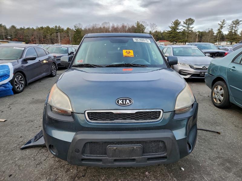 Photo 5 from auction – 2011 KIA SOUL + with VIN KNDJT2A23B7258935