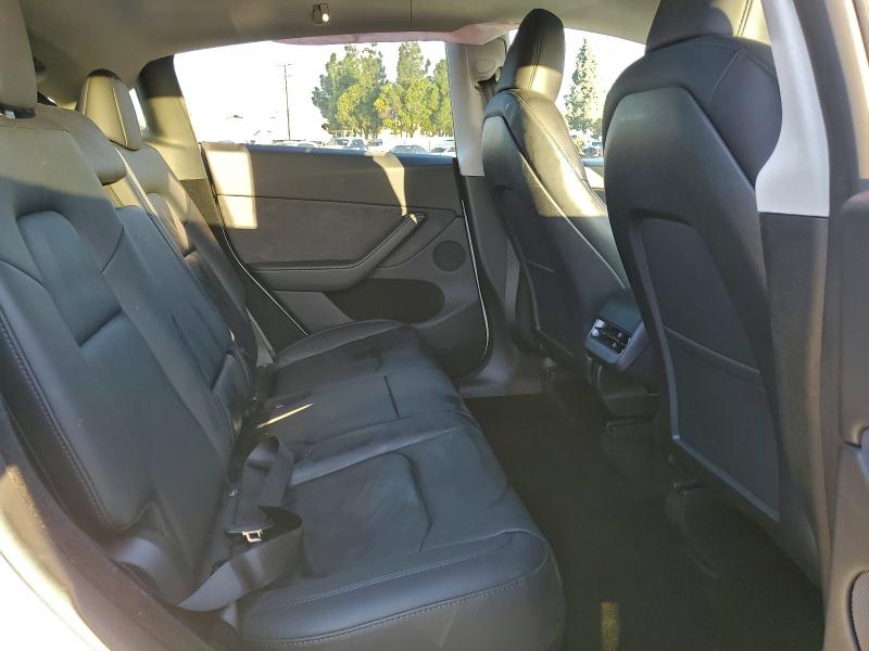Фото 11 с аукциона – 2024 TESLA MODEL Y с VIN 7SAYGDEE5RA258023