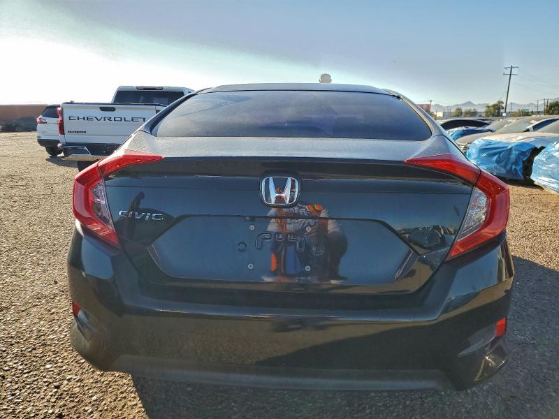 Photo 6 from auction – 2018 HONDA CIVIC LX with VIN 2HGFC2F55JH545903