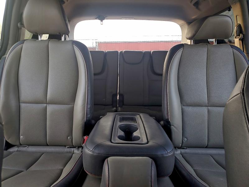 Photo 10 from auction – 2016 KIA SEDONA EX with VIN KNDMC5C13G6128492