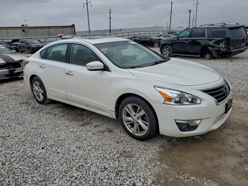 Photo 4 from auction – 2014 NISSAN ALTIMA 2.5 with VIN 1N4AL3AP4EC199641