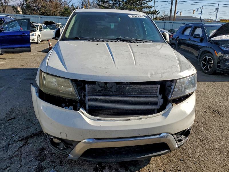 Photo 5 from auction – 2014 DODGE JOURNEY CR with VIN 3C4PDCGB3ET261502