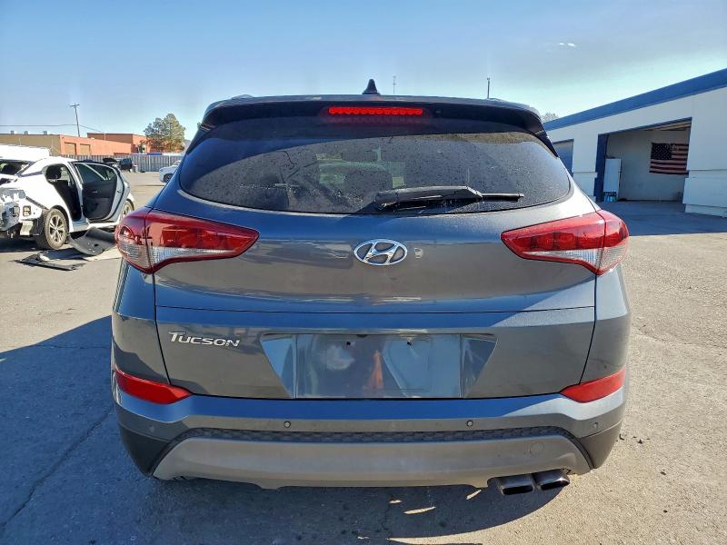 Photo 6 from auction – 2018 HYUNDAI TUCSON VAL with VIN KM8J33A2XJU637352