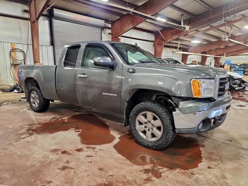 Photo 4 from auction – 2011 GMC SIERRA K15 with VIN 1GTR2VE33BZ196161