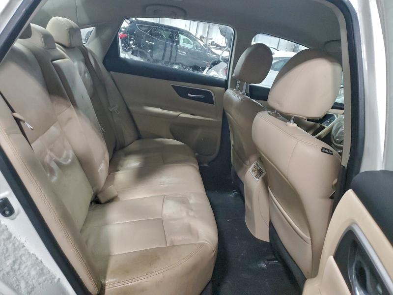 Photo 10 from auction – 2016 NISSAN ALTIMA 2.5 with VIN 1N4AL3AP3GC144682