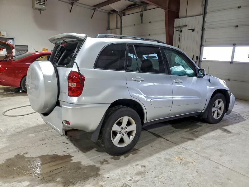 Photo 3 from auction – 2005 TOYOTA RAV4 with VIN JTEHD20V150038497