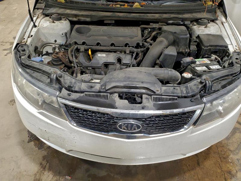 Photo 11 from auction – 2013 KIA FORTE EX with VIN KNAFU4A25D5740073