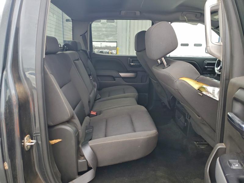 Photo 10 from auction – 2018 CHEVROLET SILVERADO with VIN 3GCUKREC8JG393021