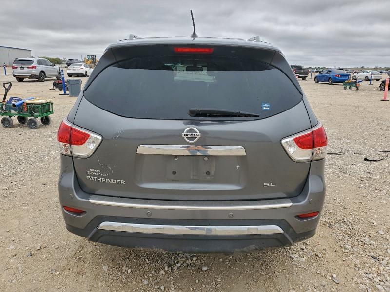 Photo 6 from auction – 2016 NISSAN PATHFINDER with VIN 5N1AR2MN4GC609169