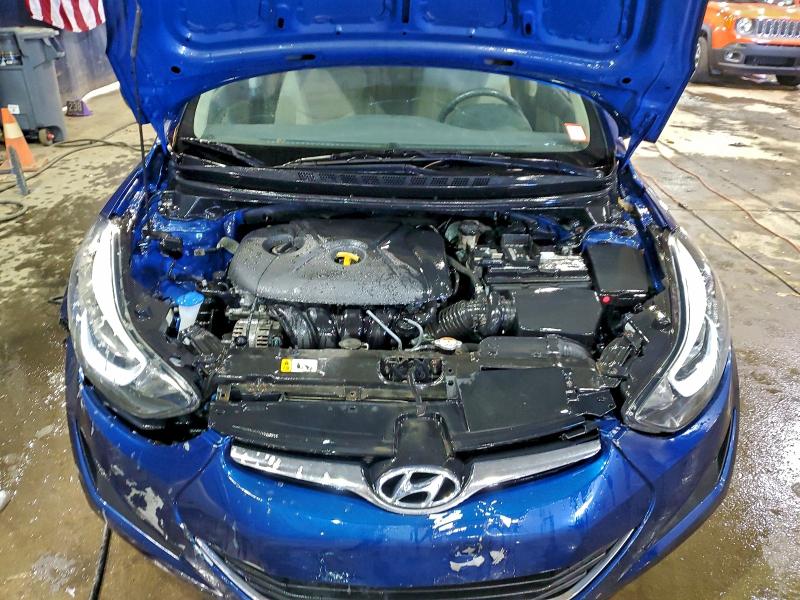 Photo 11 from auction – 2016 HYUNDAI ELANTRA SE with VIN 5NPDH4AE1GH710808