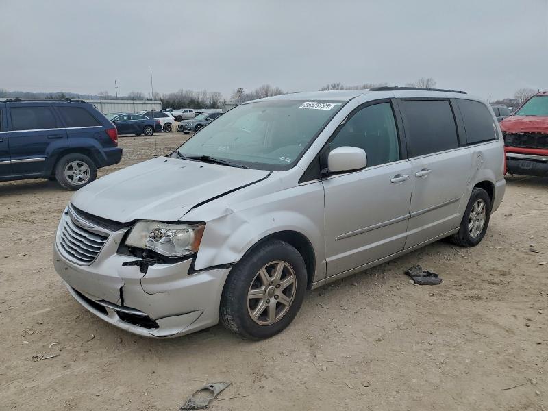 Photo 1 from auction – 2011 CHRYSLER TOWN & COU with VIN 2A4RR5DG5BR739336