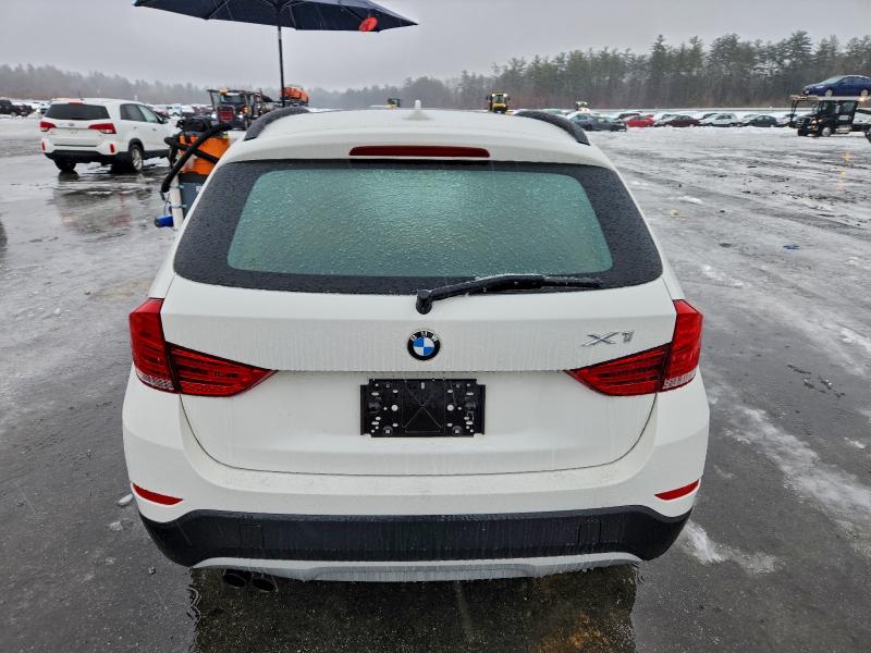 Photo 6 from auction – 2015 BMW X1 XDRIVE2 with VIN WBAVL1C54FVY36588