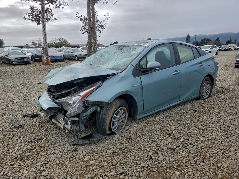 TOYOTA PRIUS 2016 with VIN JTDKARFU3G3009952 - Photo from auction