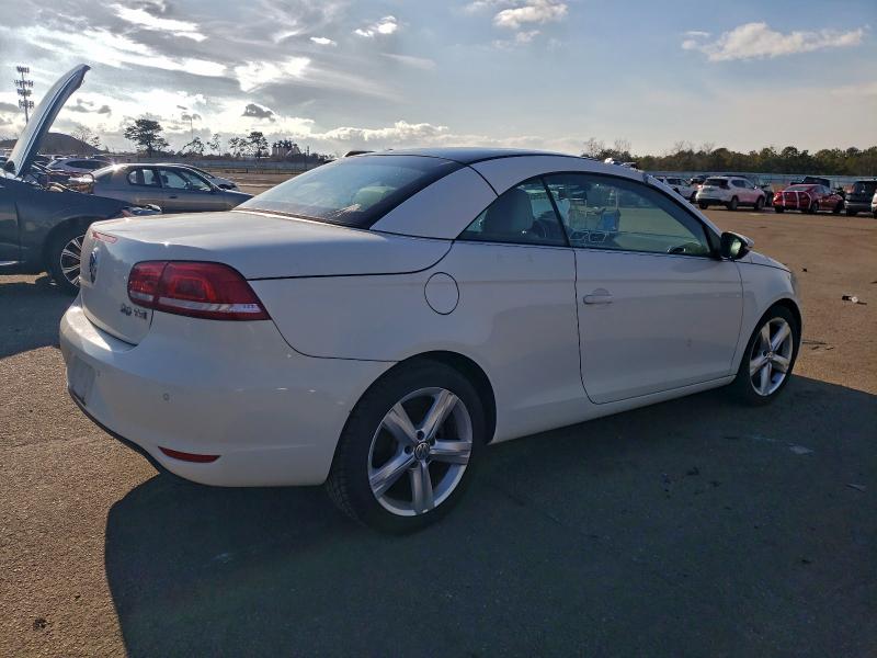 Photo 3 from auction – 2012 VOLKSWAGEN EOS with VIN WVWFW7AH4CV006106