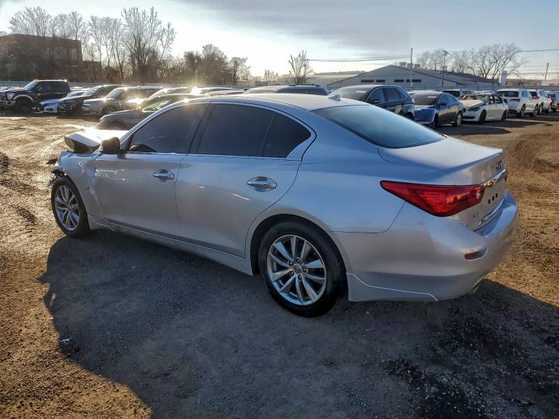 Photo 2 from auction – 2015 INFINITI Q50 BASE with VIN JN1BV7AR5FM406148