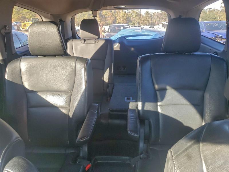 Photo 10 from auction – 2019 HONDA PILOT with VIN 5FNYF5H65KB019882