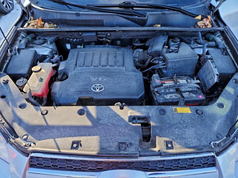 Photo 12 from auction – 2011 TOYOTA RAV4 LIMIT with VIN 2T3DK4DV8BW063063