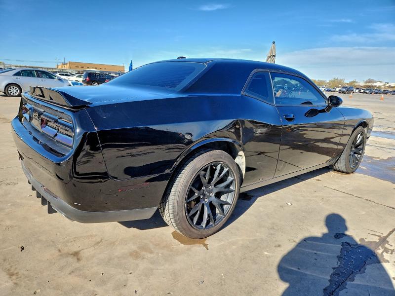 Photo 3 from auction – 2019 DODGE CHALLENGER with VIN 2C3CDZAG8KH701597