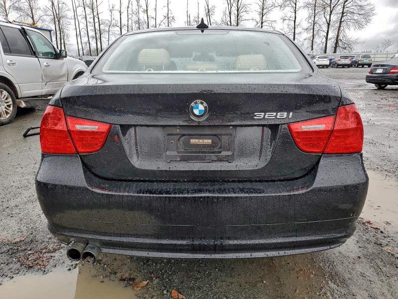 Photo 6 from auction – 2011 BMW 328 I with VIN WBAPH7G59BNM56146