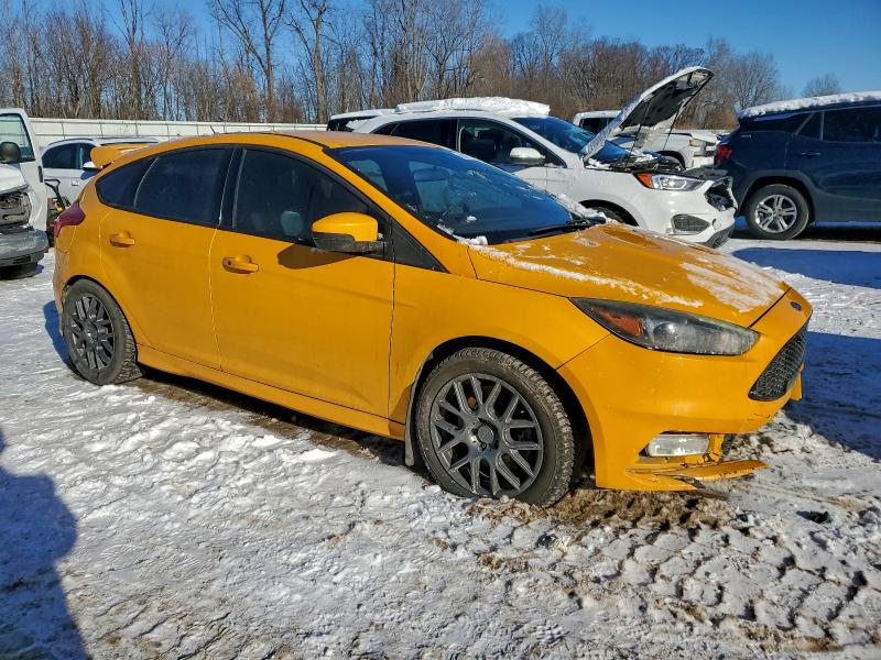 Photo 4 from auction – 2015 FORD FOCUS ST with VIN 1FADP3L92FL367729