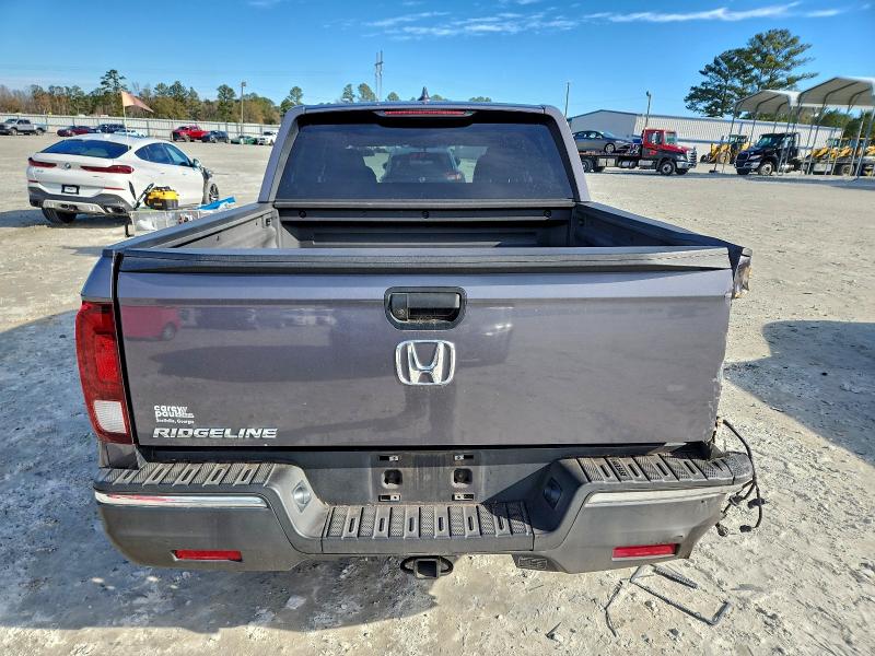 Photo 6 from auction – 2019 HONDA RIDGELINE with VIN 5FPYK2F23KB006484