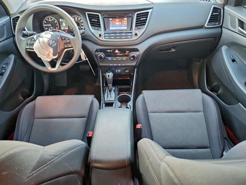 Photo 8 from auction – 2018 HYUNDAI TUCSON SE with VIN KM8J2CA44JU836501