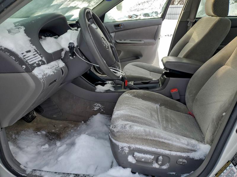 Photo 7 from auction – 2004 TOYOTA CAMRY with VIN 4T1BE30K54U354698