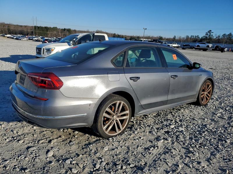 Photo 3 from auction – 2018 VOLKSWAGEN PASSAT with VIN 1VWAA7A32JC003546