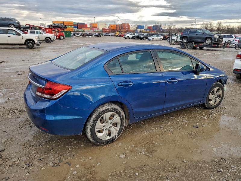 Photo 3 from auction – 2015 HONDA CIVIC LX with VIN 19XFB2F58FE083907
