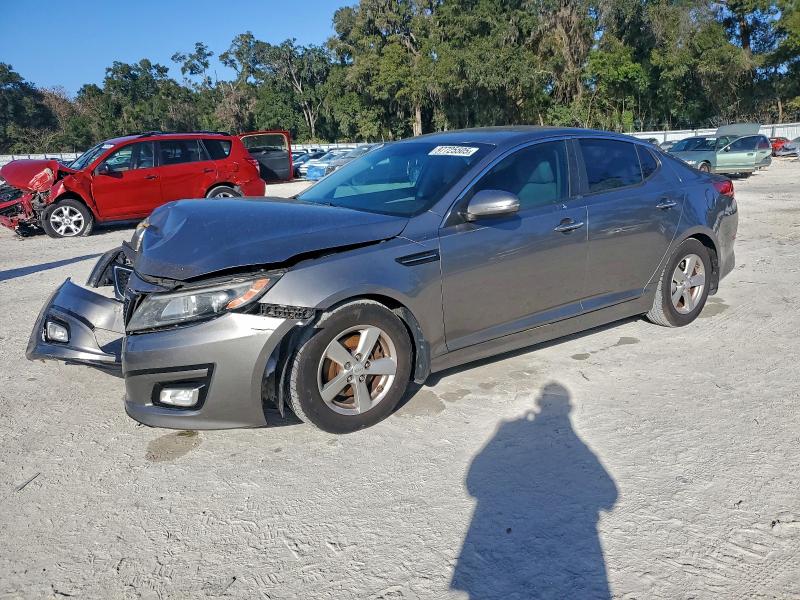 KIA OPTIMA LX 2015 with VIN 5XXGM4A74FG498460 - Photo from auction