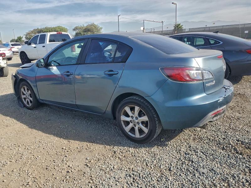 Photo 2 from auction – 2010 MAZDA 3 I with VIN JM1BL1SG6A1242223