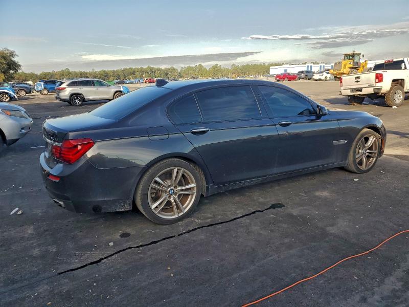 Photo 3 from auction – 2015 BMW 750 LI with VIN WBAYE8C58FD782282