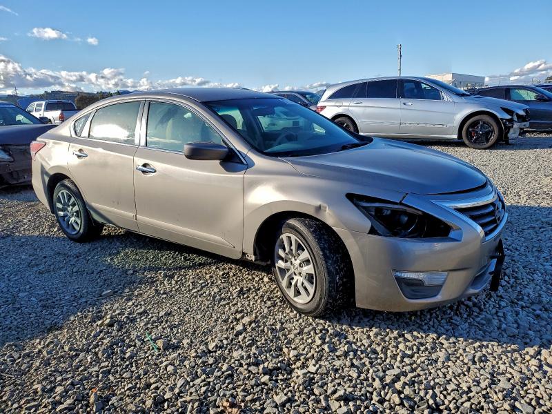 Photo 4 from auction – 2014 NISSAN ALTIMA 2.5 with VIN 1N4AL3AP2EN363358
