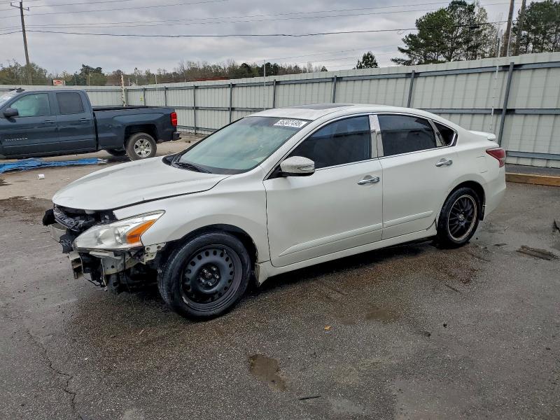 Photo 1 from auction – 2013 NISSAN ALTIMA 2.5 with VIN 1N4AL3AP2DC258118