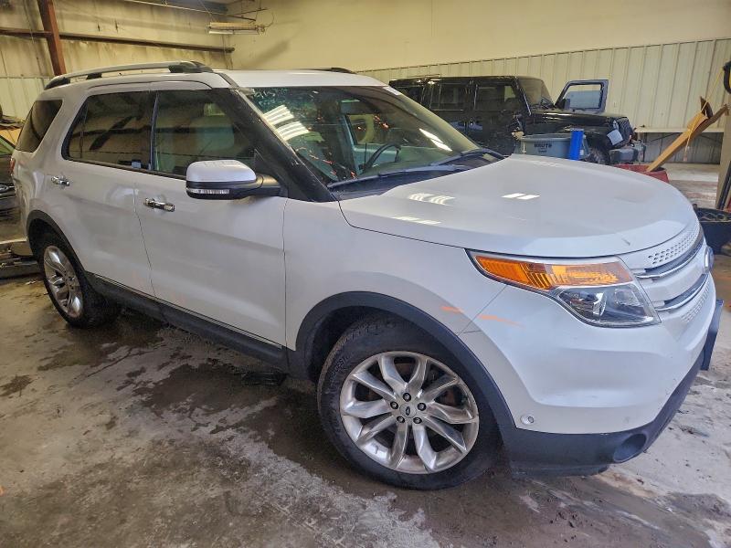 Photo 4 from auction – 2013 FORD EXPLORER L with VIN 1FM5K7F84DGC34124